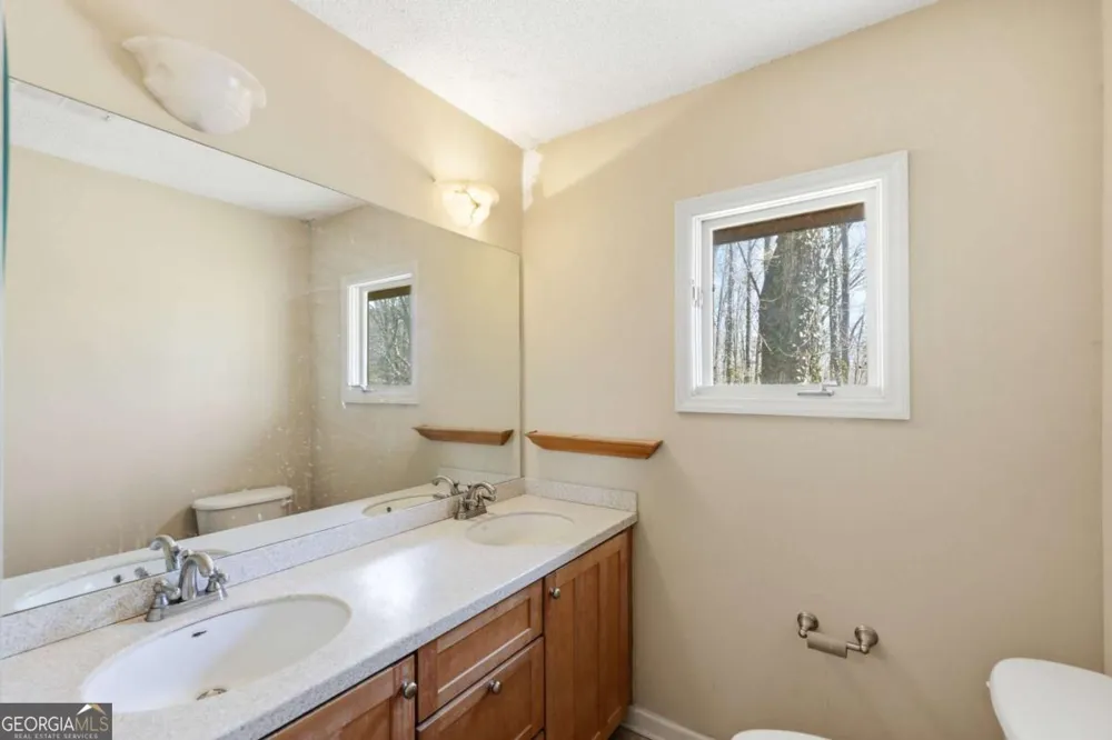 508 Providence RD Statham, GA 30666