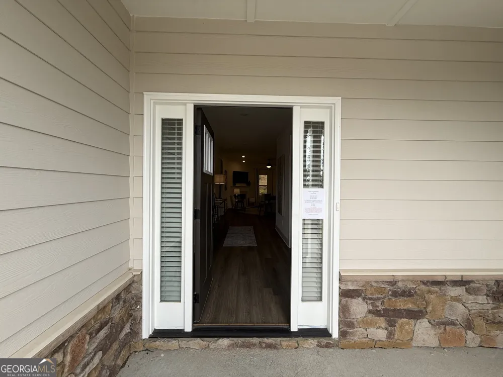 211 Thunder VLY Dawsonville, GA 30534