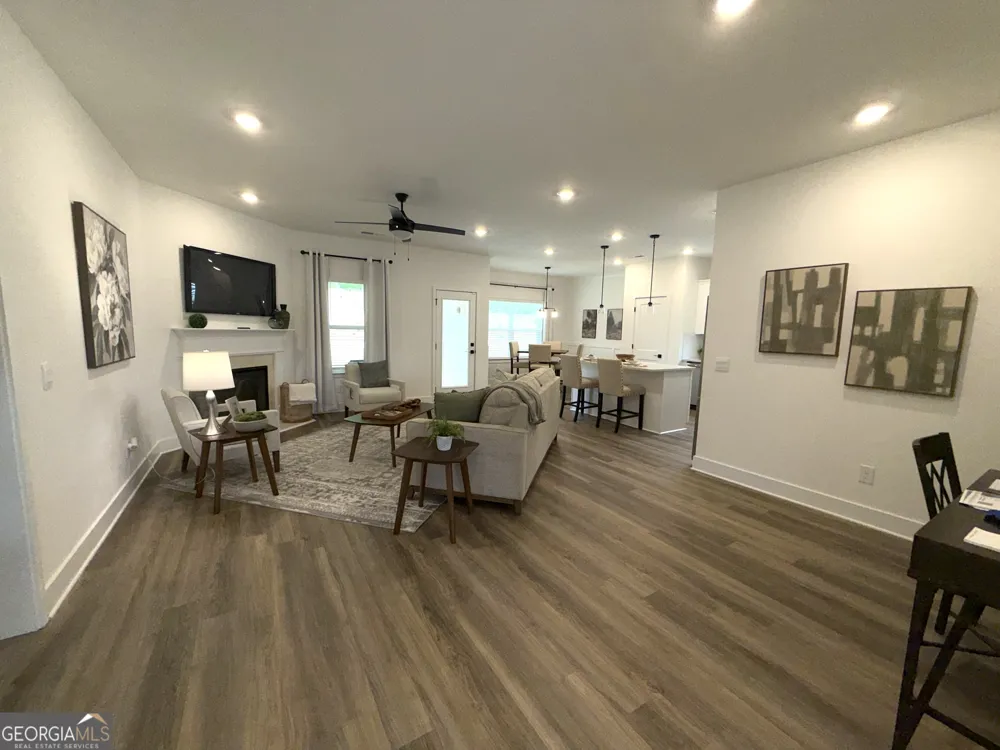211 Thunder VLY Dawsonville, GA 30534