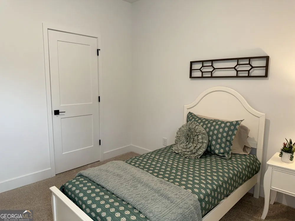 211 Thunder VLY Dawsonville, GA 30534