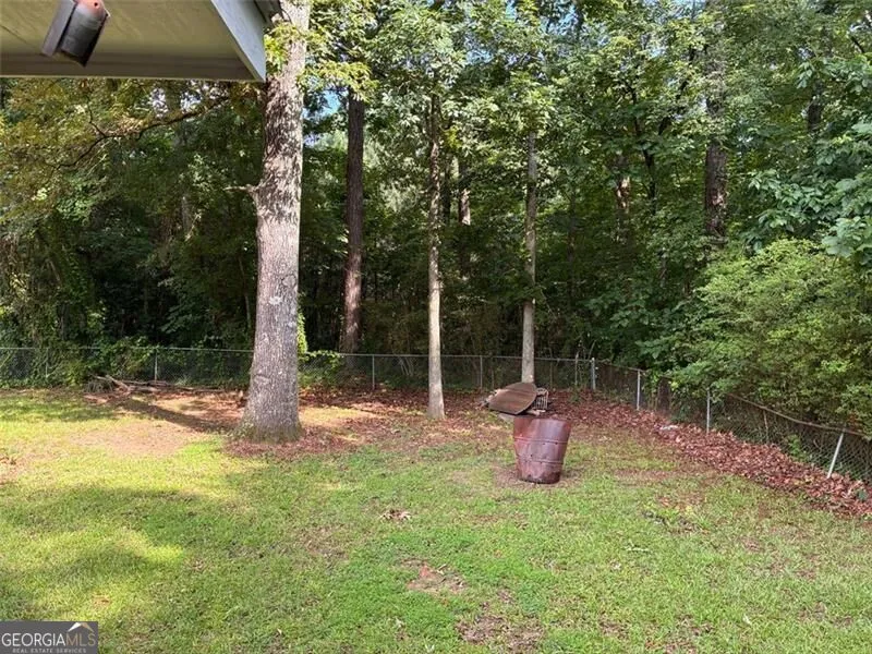 4513 COLLEGE ST Forest Park, GA 30297