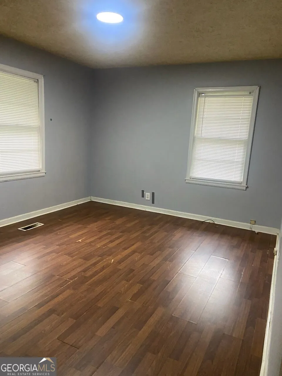 4513 COLLEGE ST Forest Park, GA 30297