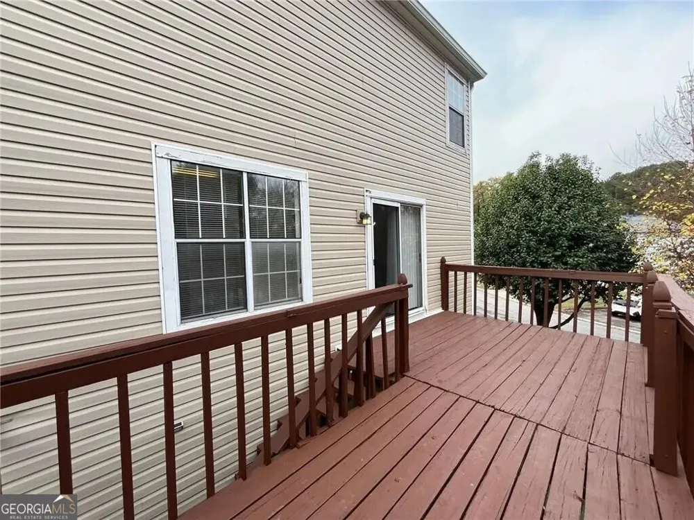 1183 Red Oak CV Tucker, GA 30084