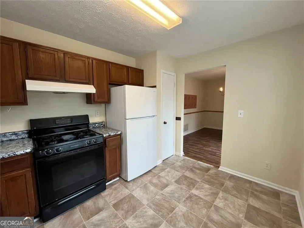 1183 Red Oak CV Tucker, GA 30084