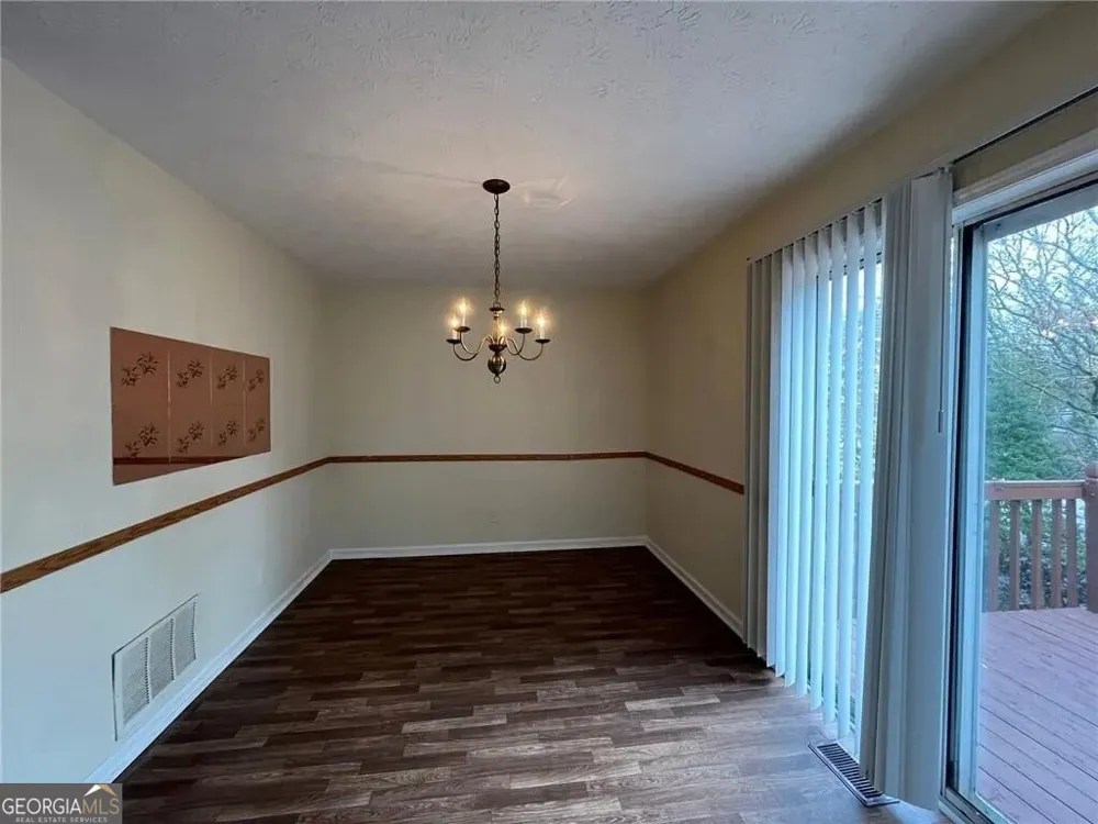 1183 Red Oak CV Tucker, GA 30084