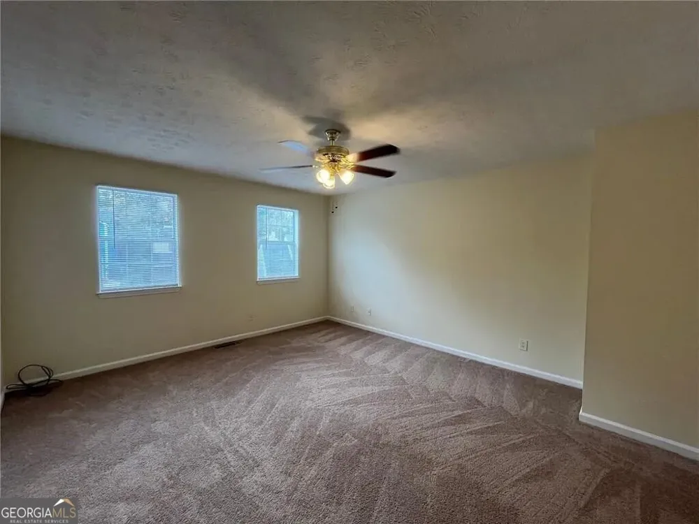 1183 Red Oak CV Tucker, GA 30084