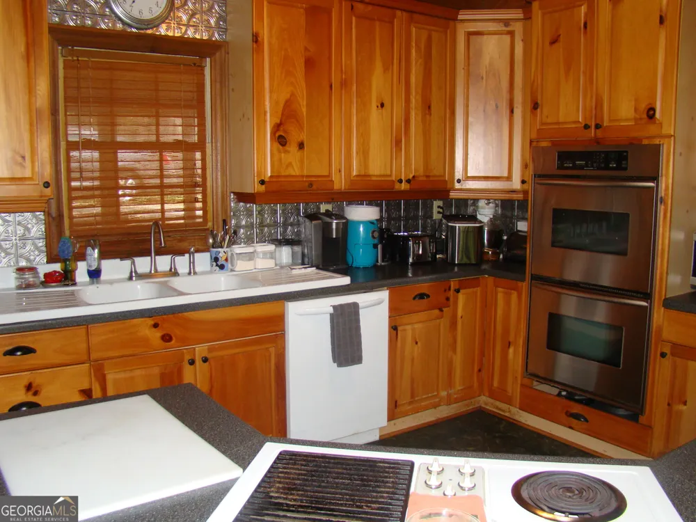 38 Morrisons Point DR Wedowee, AL 36278