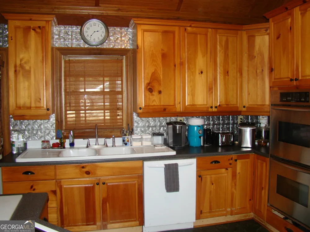 38 Morrisons Point DR Wedowee, AL 36278