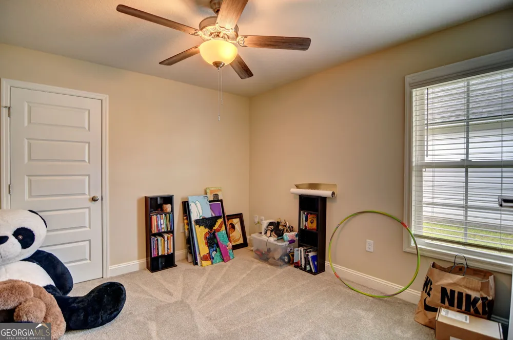 2048 Meadow Cove DR Valdosta, GA 31605