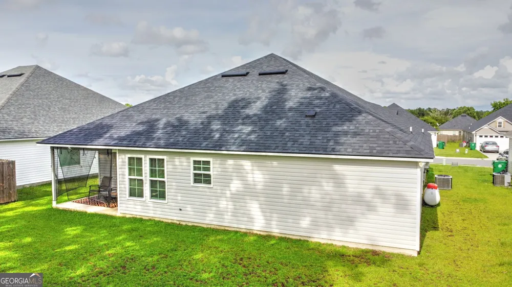2048 Meadow Cove DR Valdosta, GA 31605