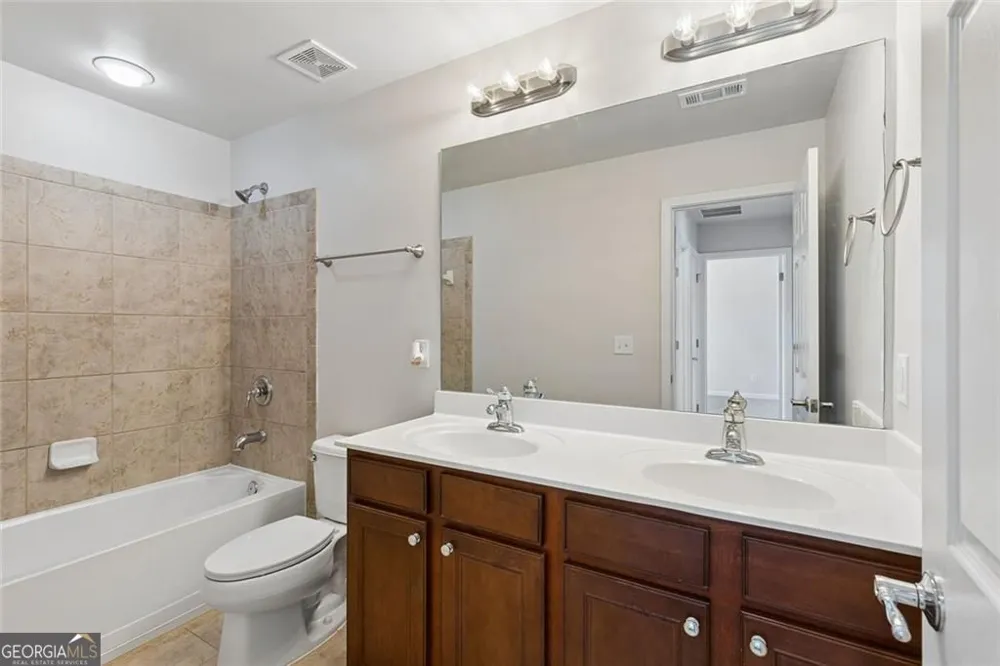 615 Syemore PASS Canton, GA 30115