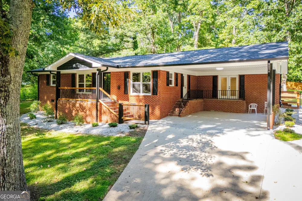 41 Reynolds ST Bremen, GA 30110