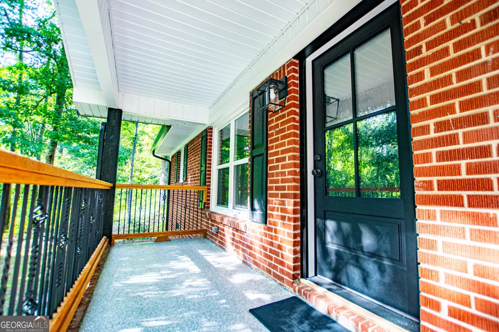 41 Reynolds ST Bremen, GA 30110
