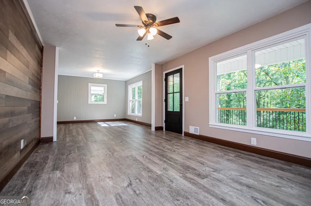 41 Reynolds ST Bremen, GA 30110