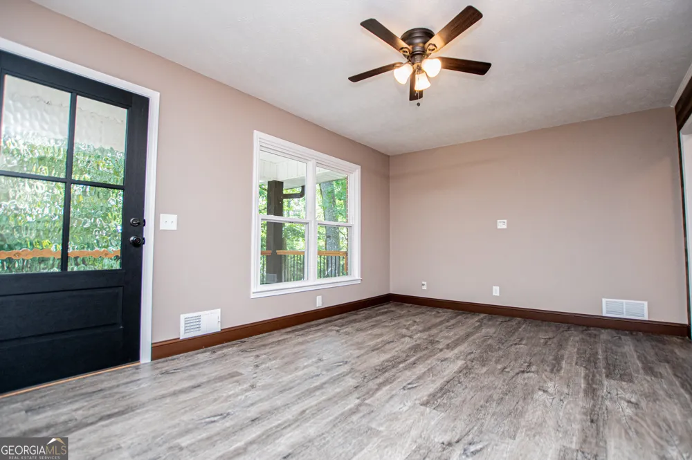41 Reynolds ST Bremen, GA 30110