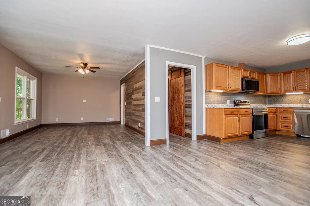 41 Reynolds ST Bremen, GA 30110