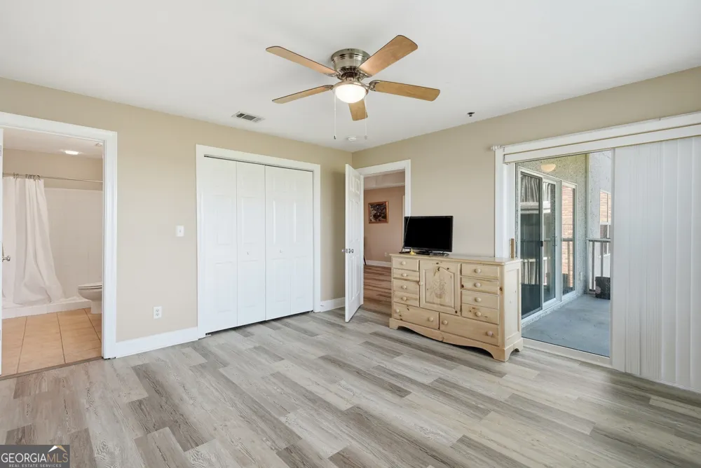 91 Screven ST Darien, GA 31305