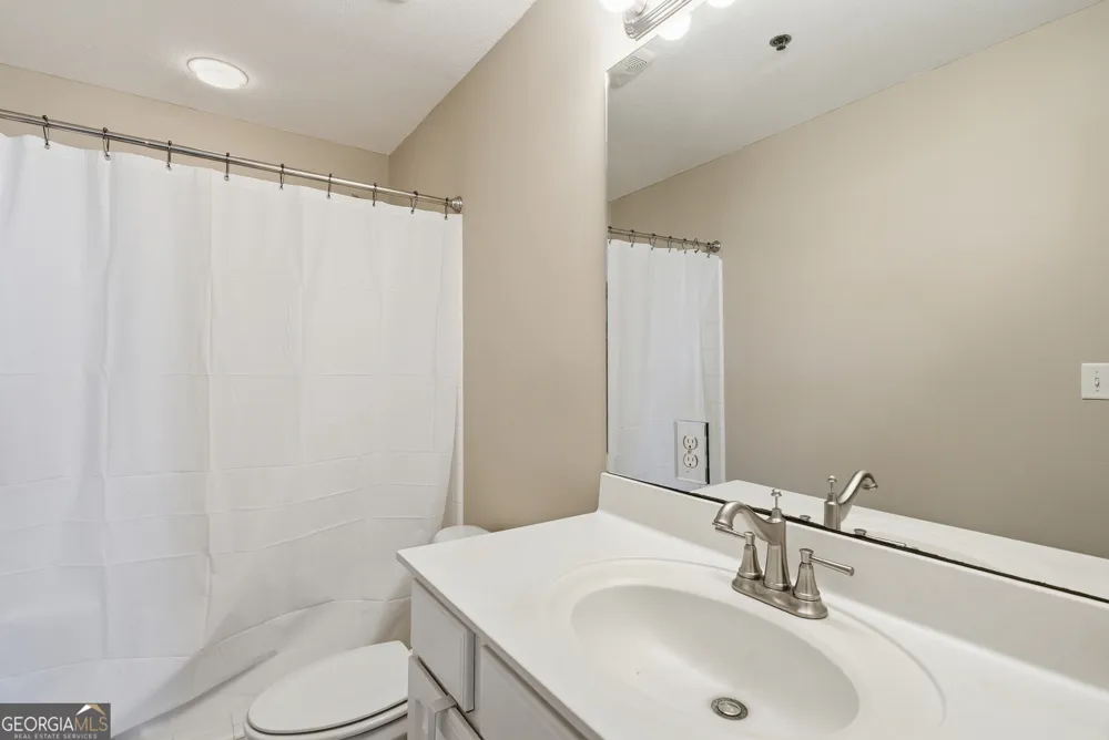 91 Screven ST Darien, GA 31305
