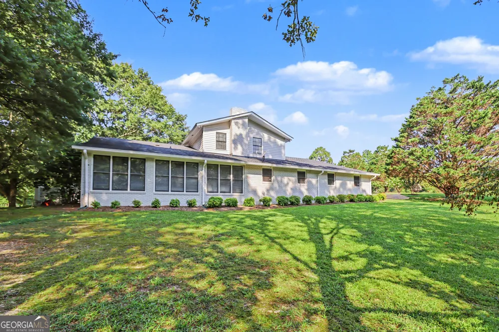 235 Minish Lake RD Commerce, GA 30530