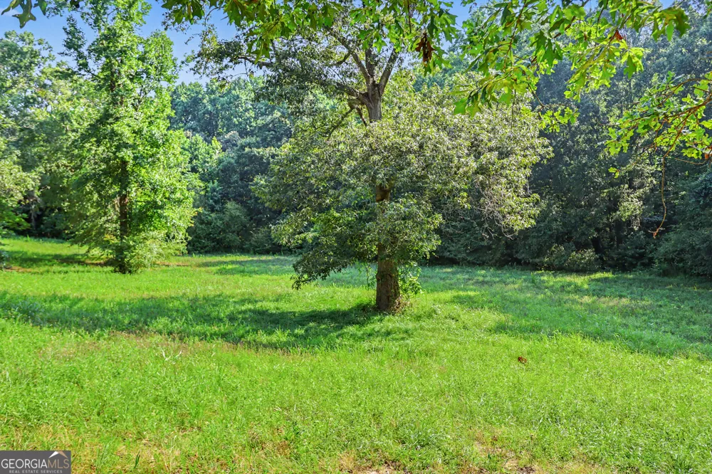 235 Minish Lake RD Commerce, GA 30530