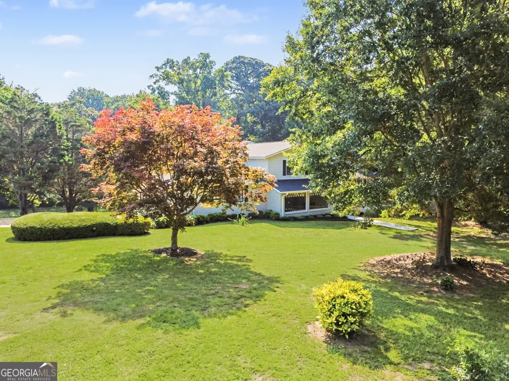 235 Minish Lake RD Commerce, GA 30530