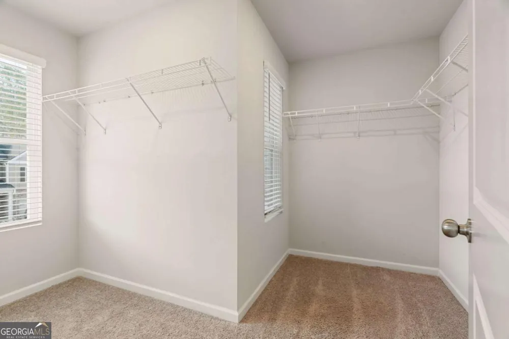 2568 Swan Lake DR Grayson, GA 30017