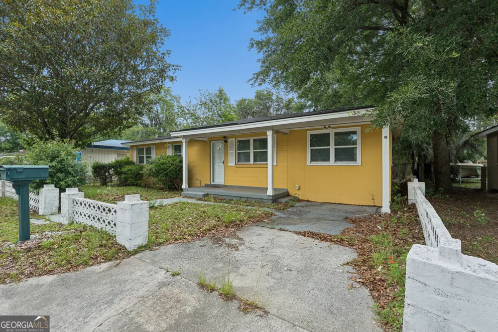 904 Sherman AVE Savannah, GA 31405
