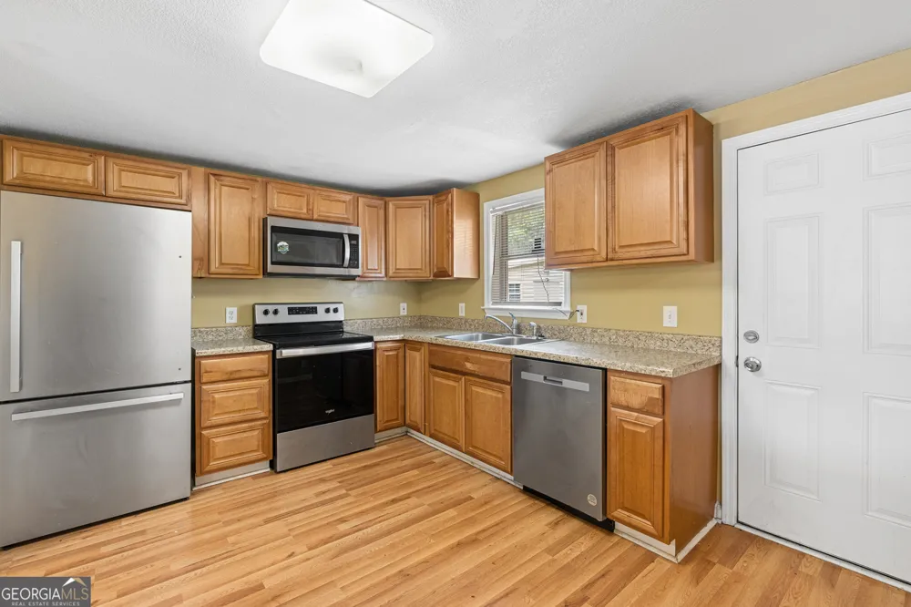 904 Sherman AVE Savannah, GA 31405