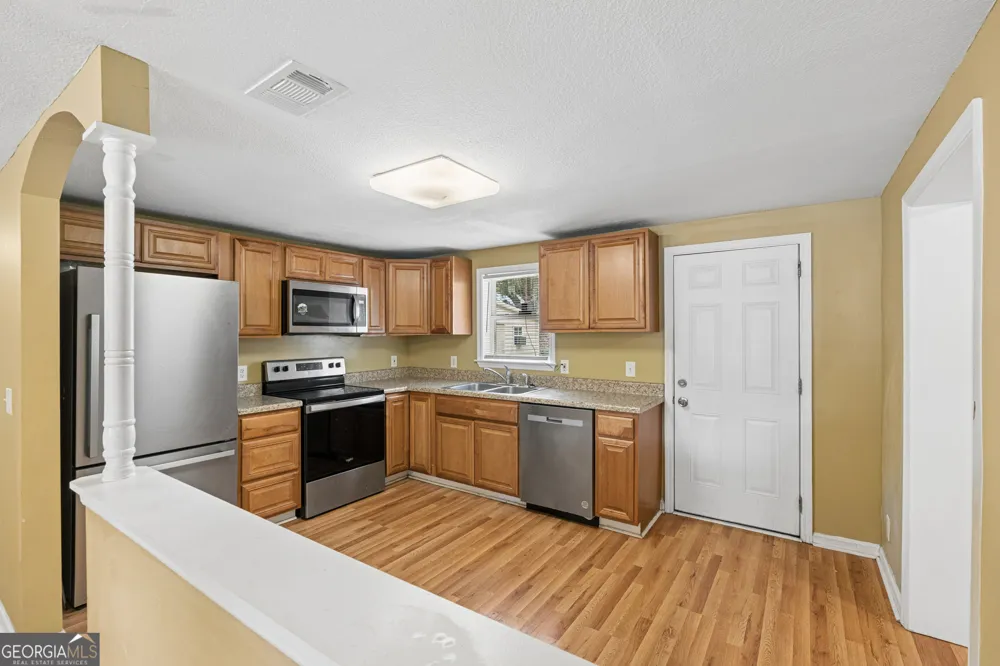 904 Sherman AVE Savannah, GA 31405