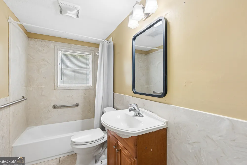 904 Sherman AVE Savannah, GA 31405