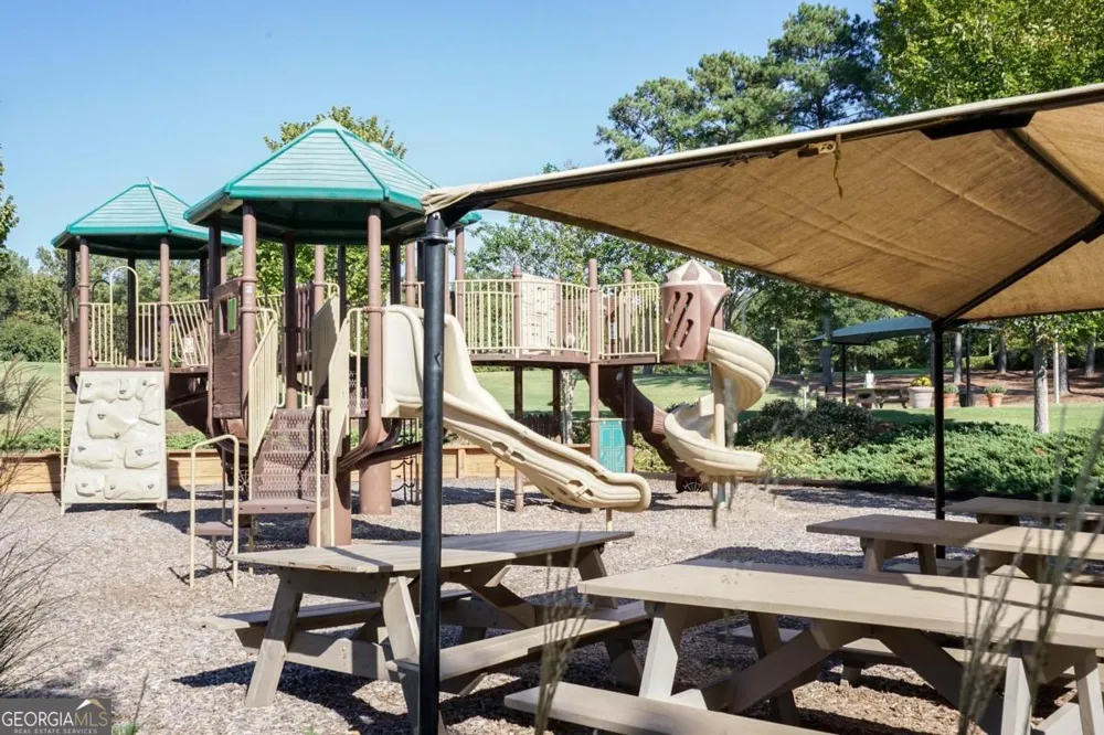 1051 Portside CT Greensboro, GA 30642