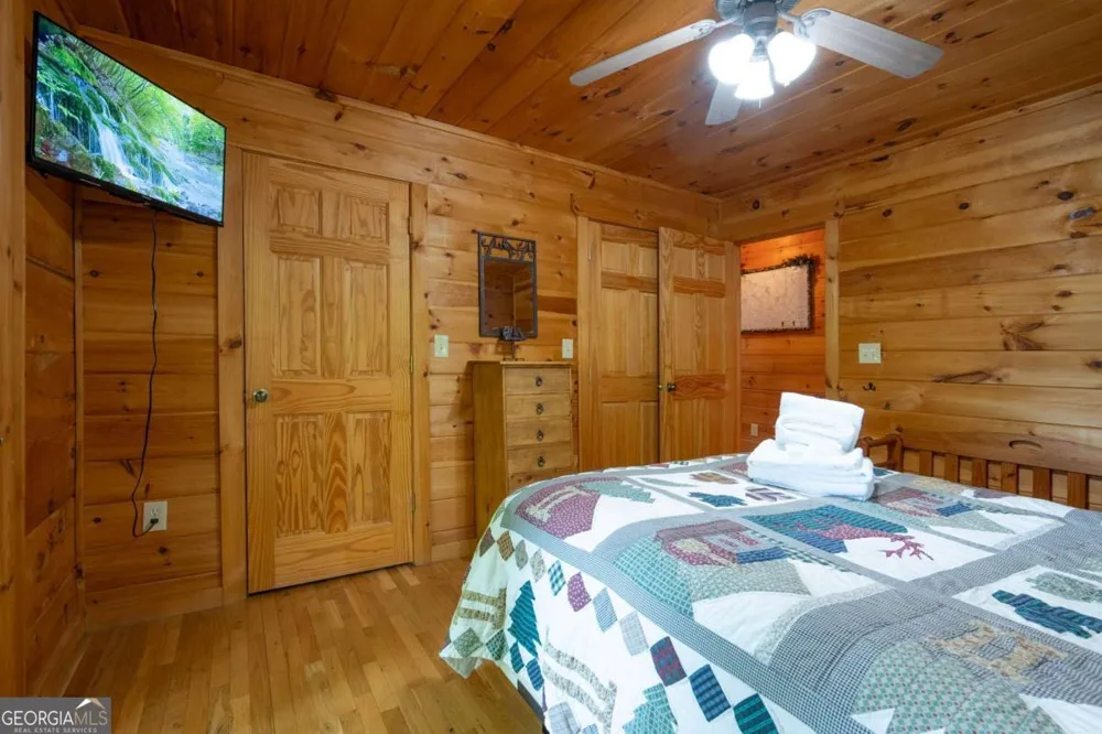 305 Martin XING Cherry Log, GA 30522