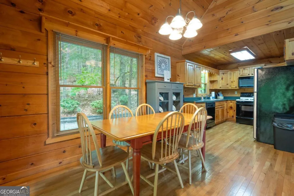 305 Martin XING Cherry Log, GA 30522