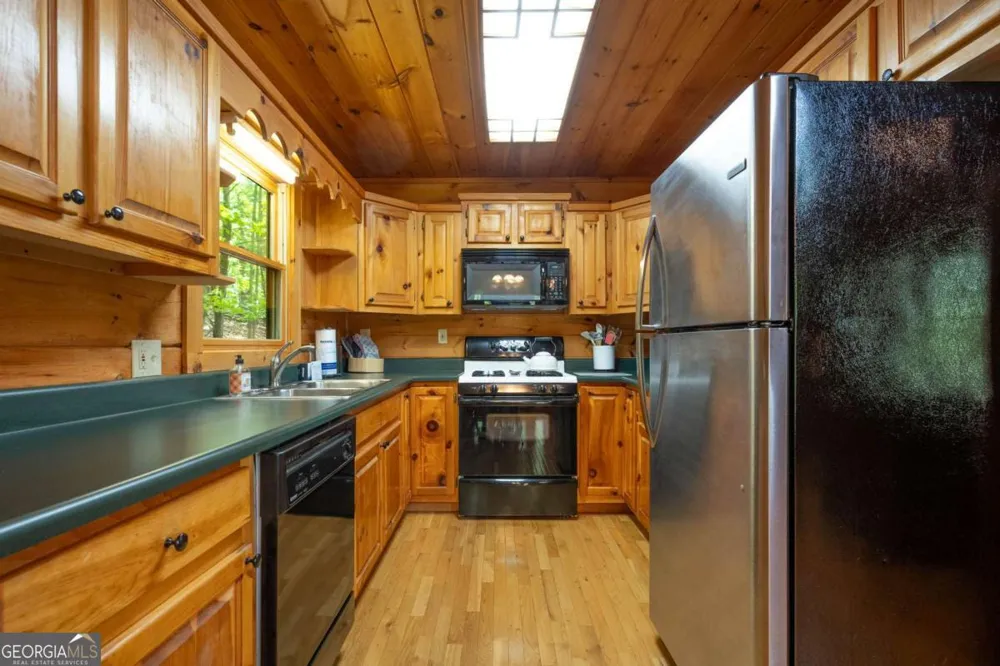 305 Martin XING Cherry Log, GA 30522