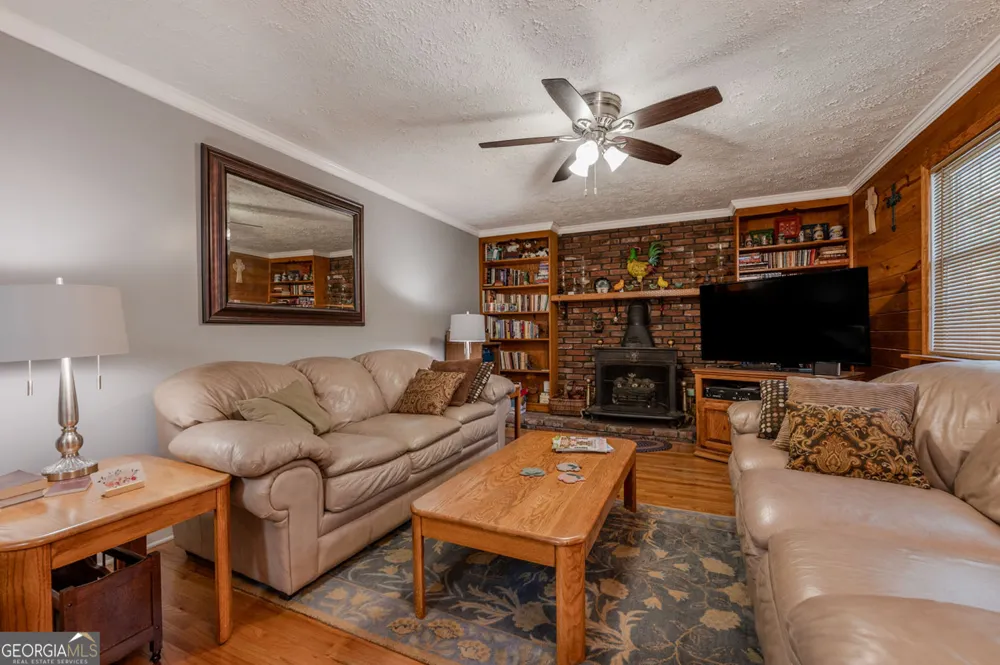 1417 Wn Main ST LaFayette, GA 30728