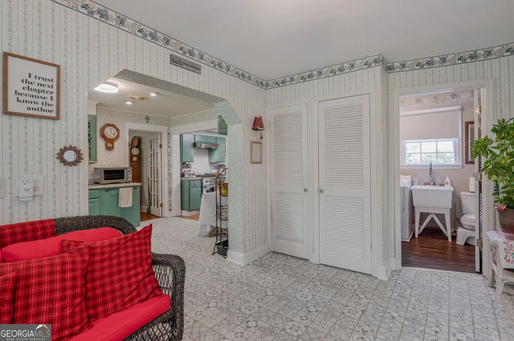 1417 Wn Main ST LaFayette, GA 30728
