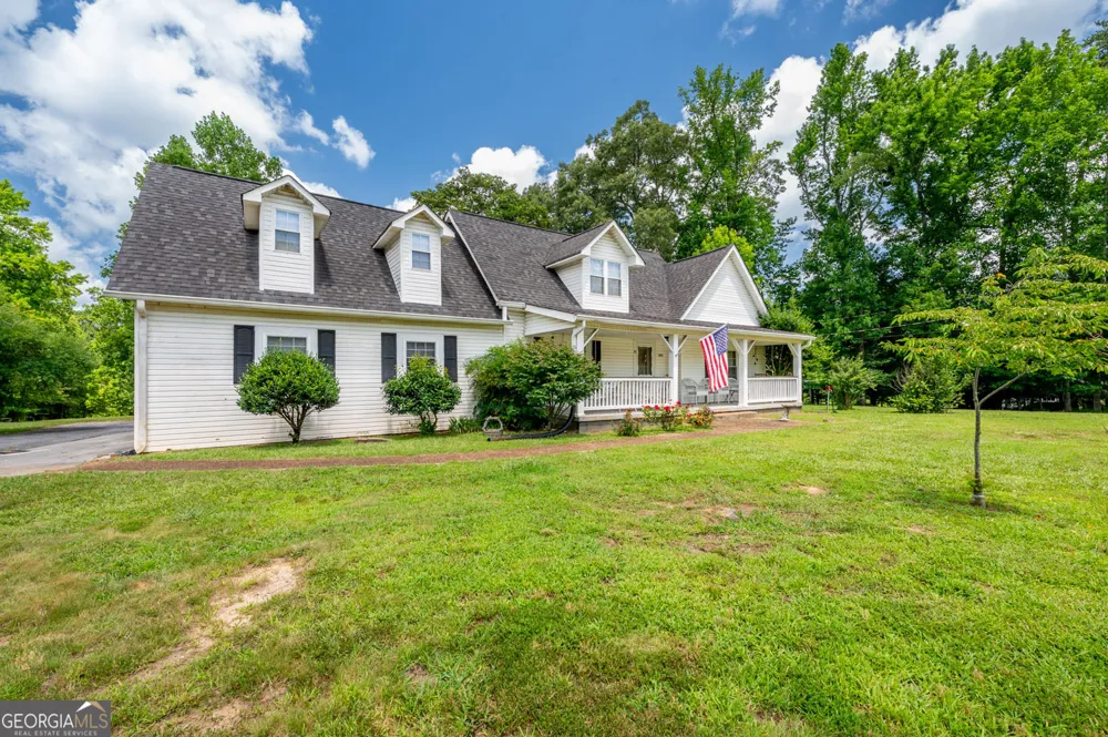 1417 Wn Main ST LaFayette, GA 30728