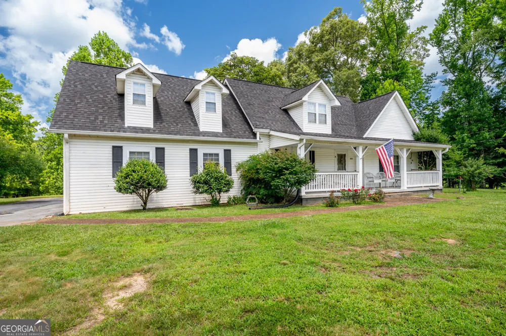 1417 Wn Main ST LaFayette, GA 30728