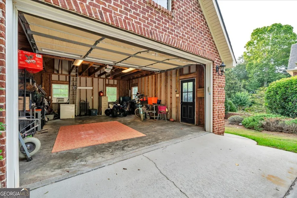 223 Walton Chase Perry, GA 31069