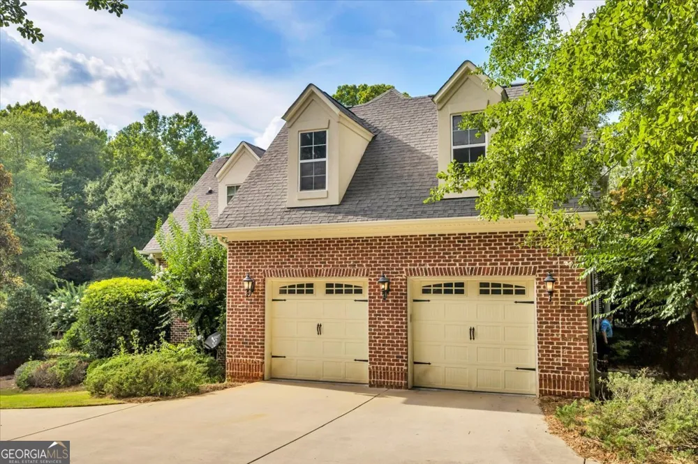 223 Walton Chase Perry, GA 31069