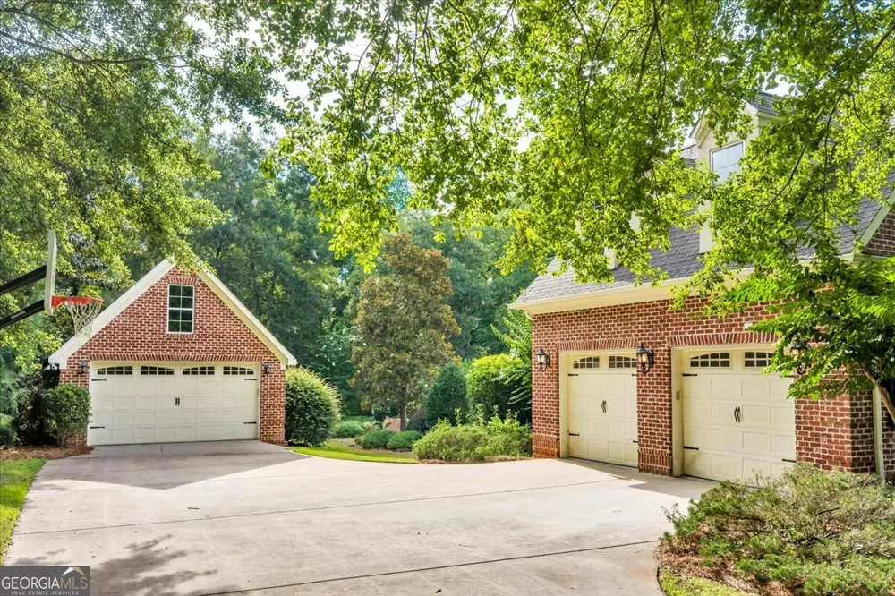 223 Walton Chase Perry, GA 31069