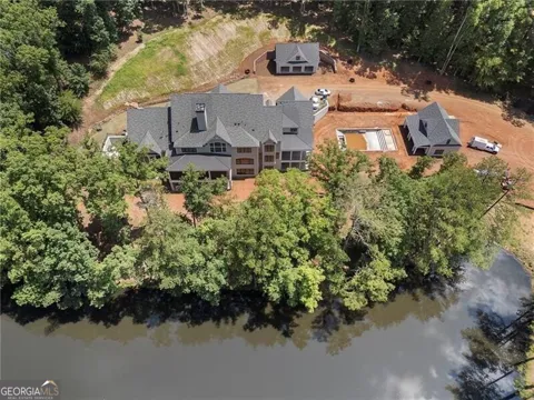 13675 Freemanville RD