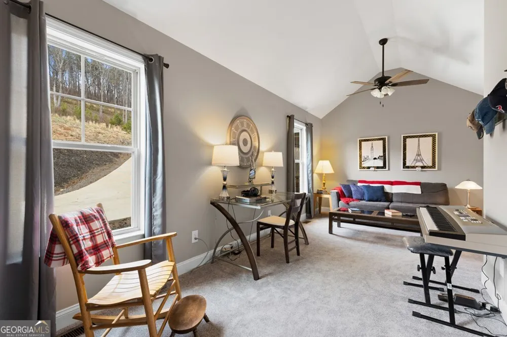 1281 Twisted Oak RD Talking Rock, GA 30175