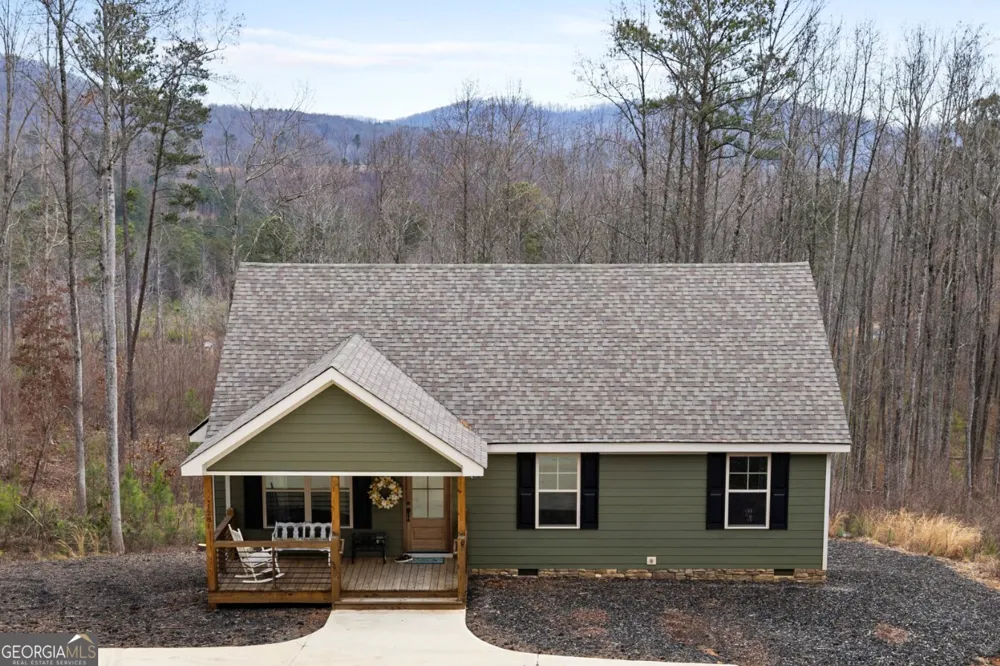 1281 Twisted Oak RD Talking Rock, GA 30175