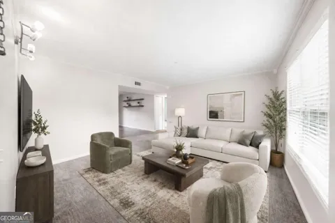 3825 Lavista RD
