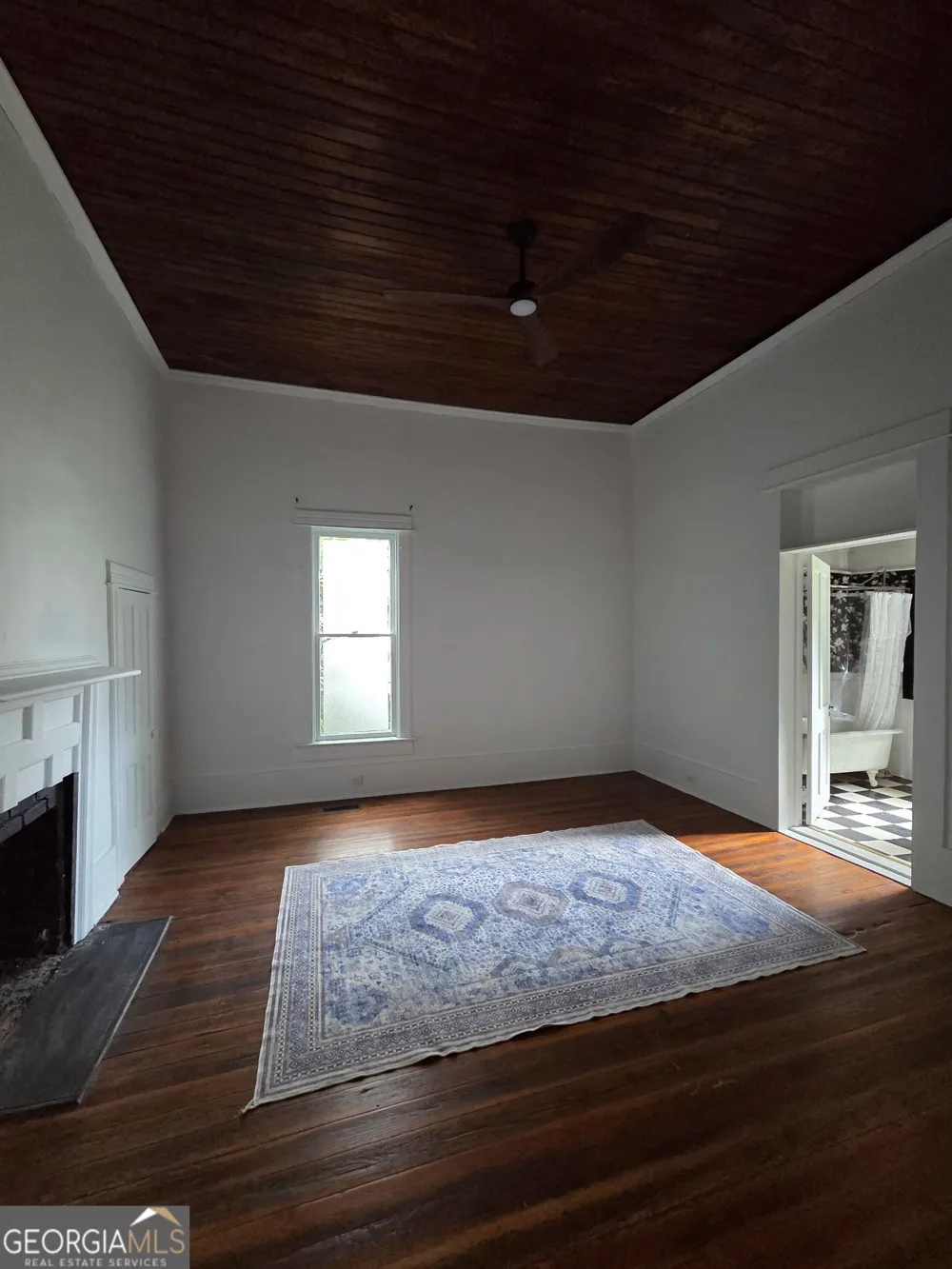 1907 Broad ST Statham, GA 30666