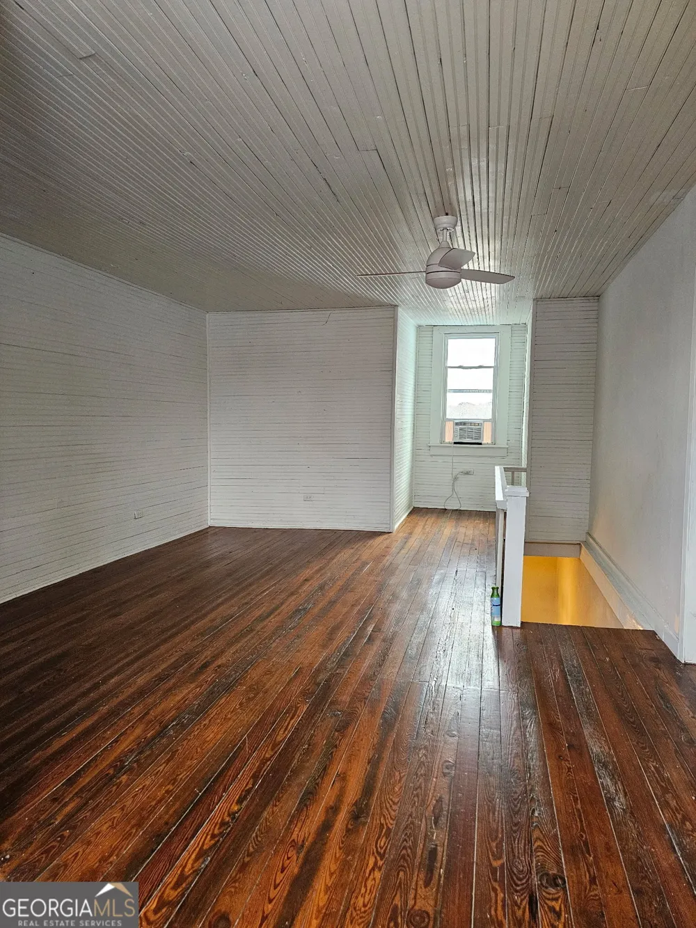 1907 Broad ST Statham, GA 30666