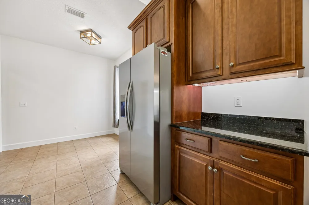 208 Waters Edge DR Kingsland, GA 31548