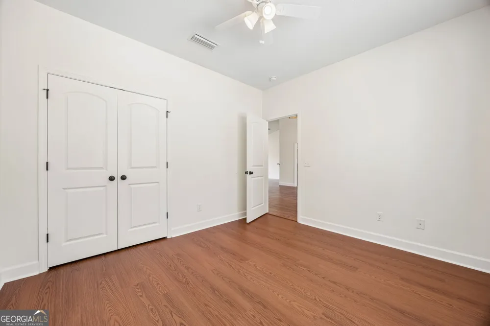 208 Waters Edge DR Kingsland, GA 31548