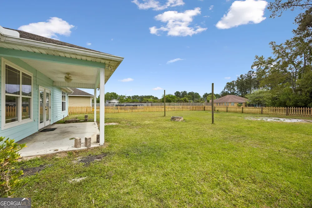 208 Waters Edge DR Kingsland, GA 31548